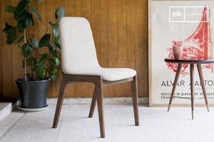 Suite Foppapedretti, cintre avec chaise en bois couleur noyer