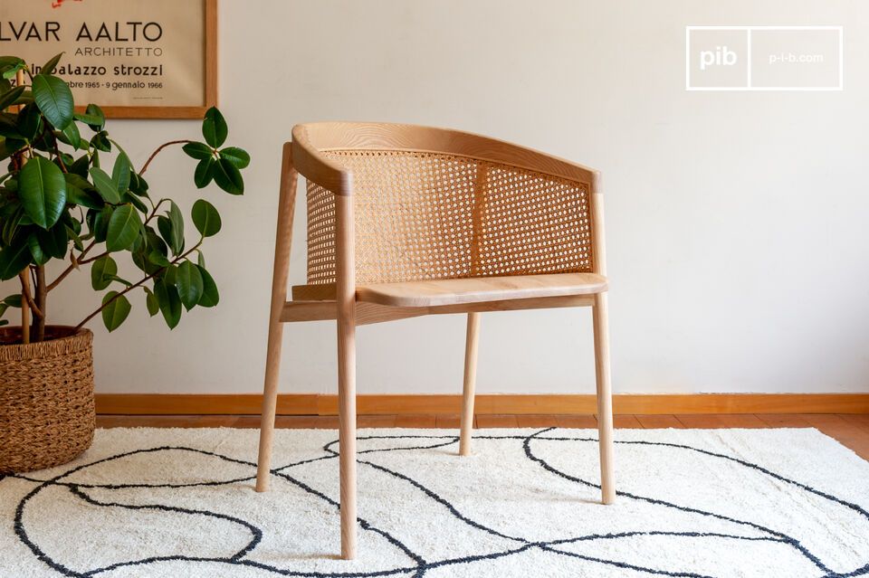 Fauteuil de table en frêne massif clair et osier Candor