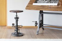 Tabouret haut en teck réglable  1928