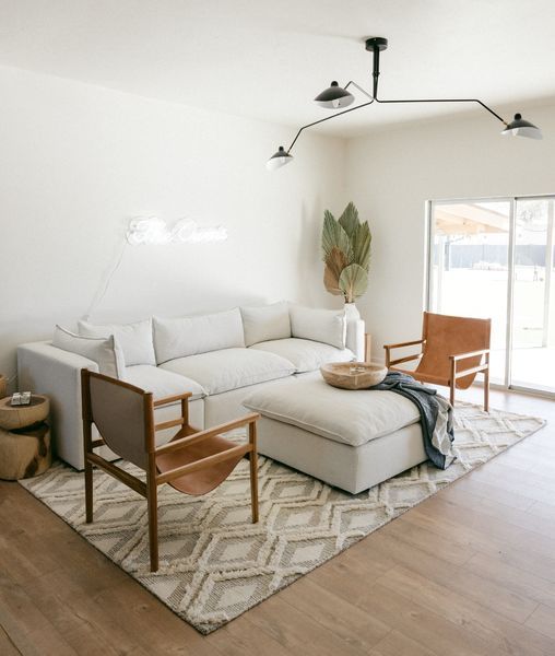 Comment créer une décoration minimaliste pour son salon ? - Blog  Decoboutique